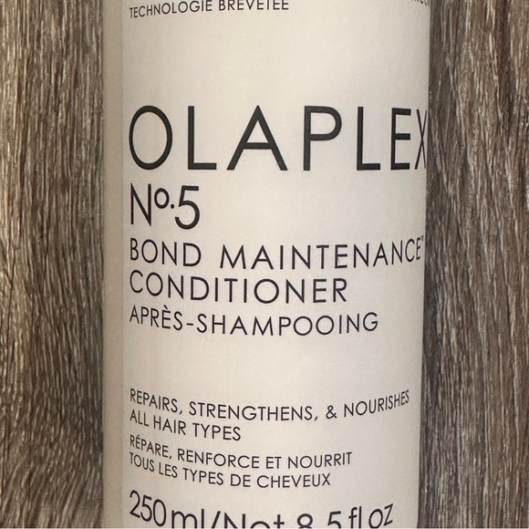 OLAPLEX No.3 Hair Perfector - White - Picture 4 of 8